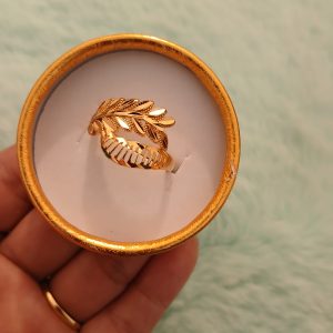 Classic Light Luxury Rings for Women Gold Plated Wedding Party Finger Ring design-4